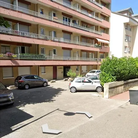 Aix Les Bains Plein Centre Studio 27M2 Tout Equipe *